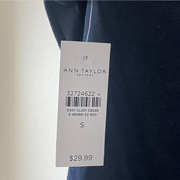 Ann Taylor Navy Blue Camisole Small - Picture 4 of 5